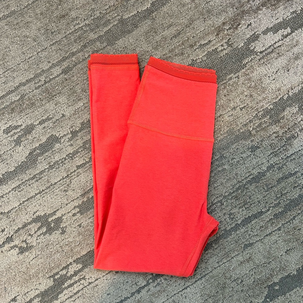 Beyond Yoga Coral Leggings w/ lace detail